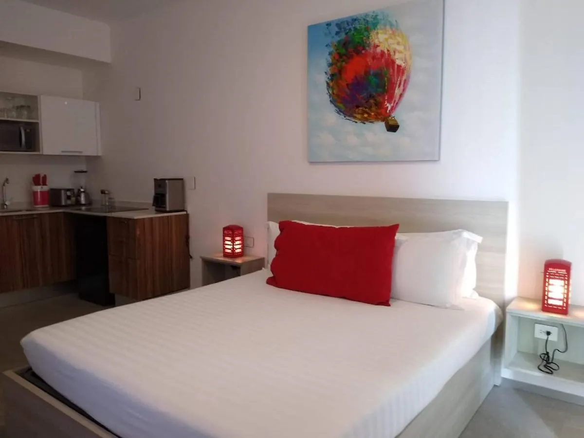 Studio Close To 5Th Av. W/ Amazing Roof Pool View, Gym, Spa And More! Playa del Carmen Holiday home